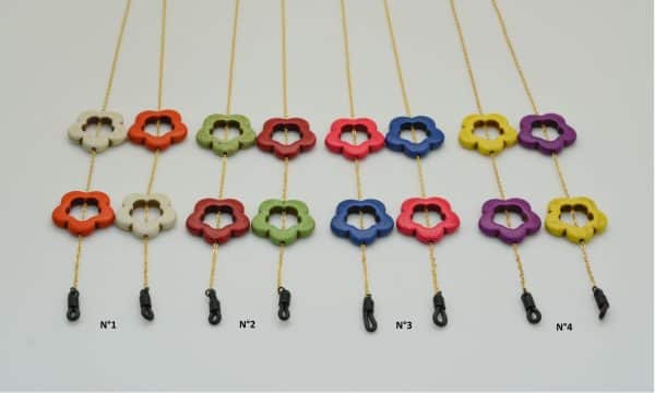 Chaine à lunettes Fleur Howlite couleur et chaine métal doré à l'or fin